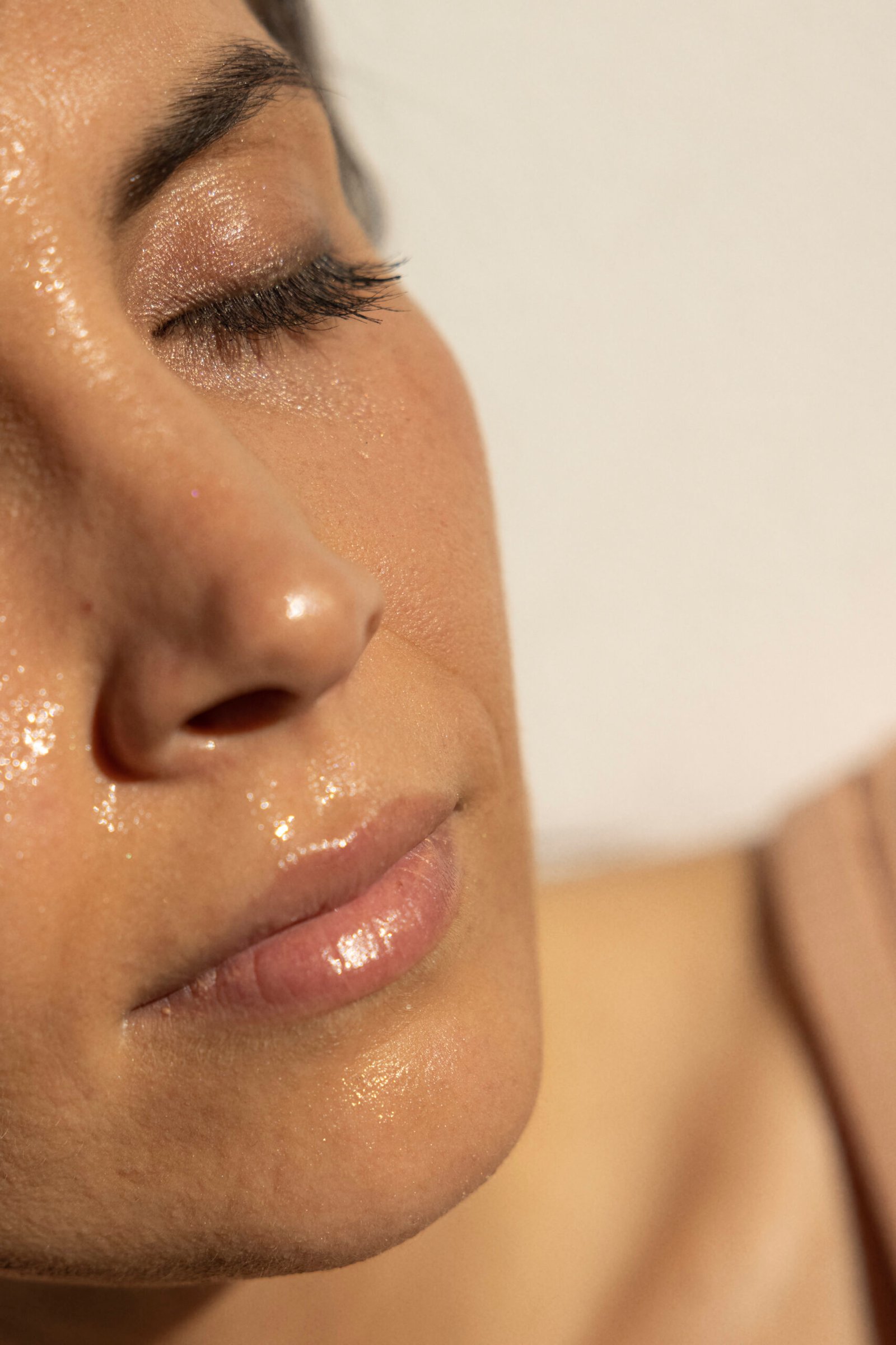 Explotaci&oacute;n compartida, Explotaci&oacute;n compartida, CRISTINA MOLLA LIEBANA